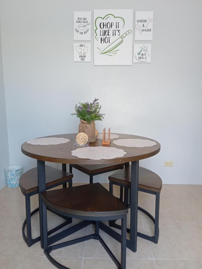 Michand Guest Apartments- Cozy One Or Two Bedroom- 5 Walk Minutes From Airport 10 Mins Drive To Oistins Or Beach Κράιστ Τσερτς Εξωτερικό φωτογραφία